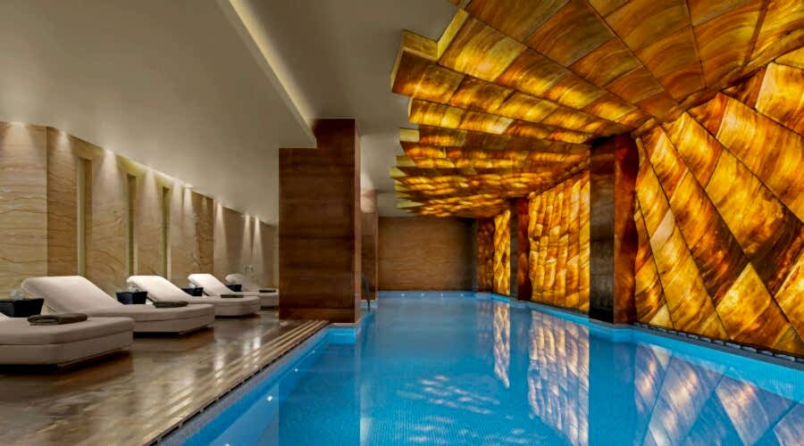 Aura Spa Masaj Salonu – Pendik'te Ruhunuzu ve Bedeninizi Dinlendirin